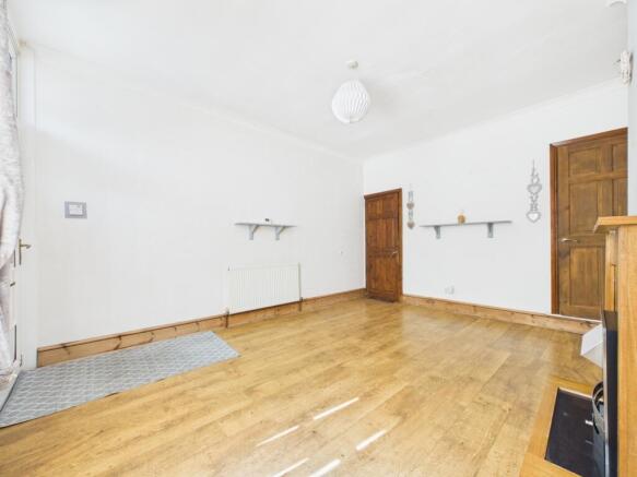 2 bed End of Terrace for sale Image 4