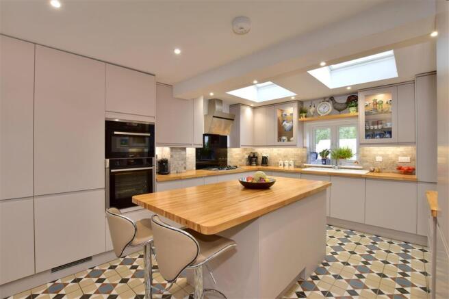 Kitchen/Breakfast Room