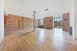 Unit 7, 315 Quebec Wharf, Kingsland Road, Hackney, London E8 4DJ