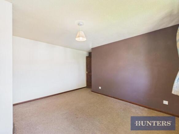 3 bed Semi-Detached for sale Image 11