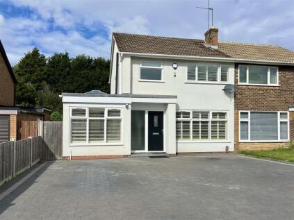 Long Compton Drive, Hagley