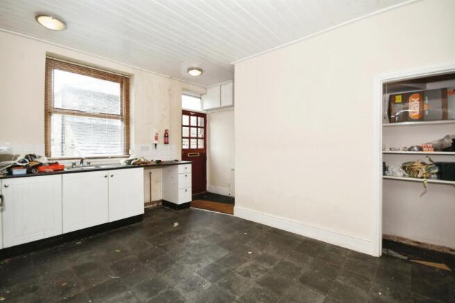 Dining Kitchen 