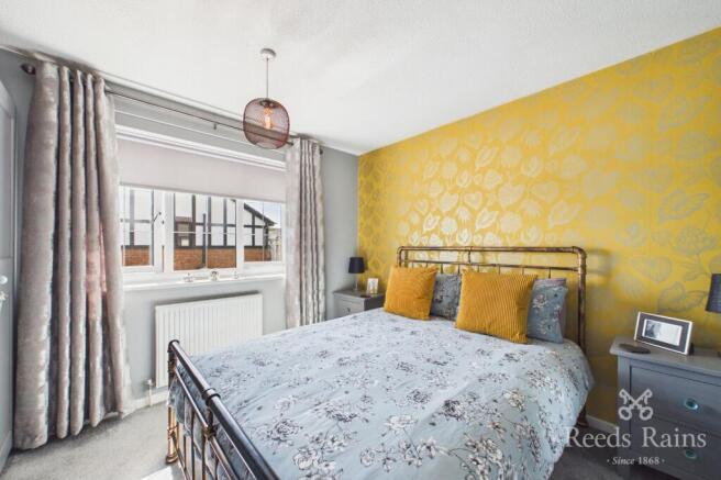 2 bed Terraced for sale Image 6