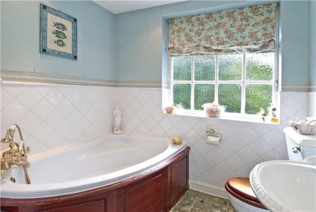 Main Bathroom