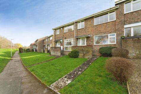 Curlew Road, Abbeydale, Gloucester, Gloucestershire, GL4