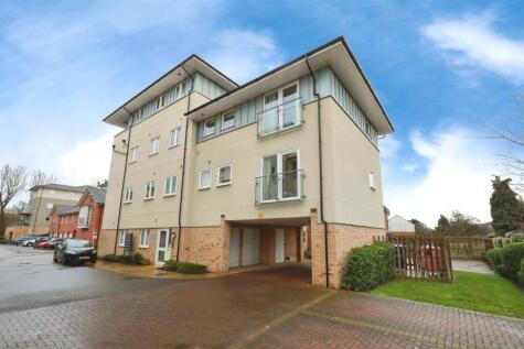 Tatler Close, Warwick