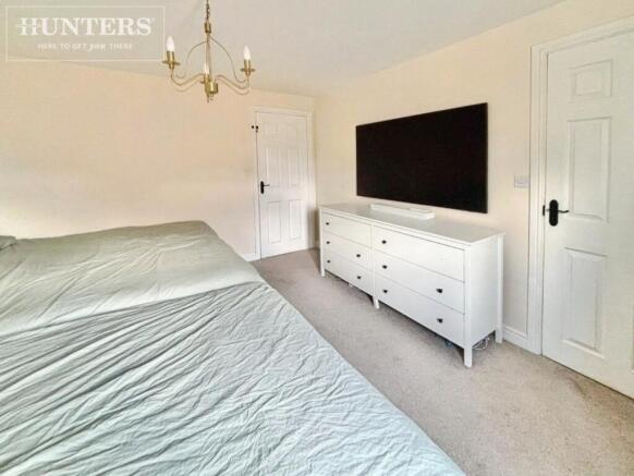 pbox-bedroom-333471.jpg