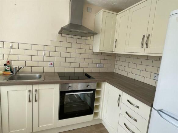 Kitchen..jpg