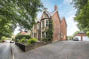 Rhododendron Bank, Forest Road, Horsham RH12 4SY