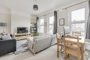 10a, Barnard Road, London SW11 1QS