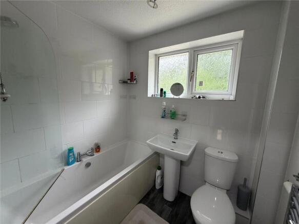2 bed Semi-Detached for sale Image 10