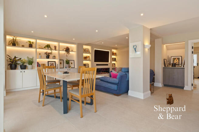 0005-Vicarage-Court,-Marshfield,-CF0003-0002NA-001