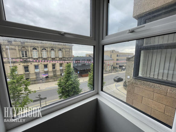 1 bed Apartment for sale Image 12