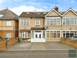 82, Beehive Lane, Ilford IG1 3RS