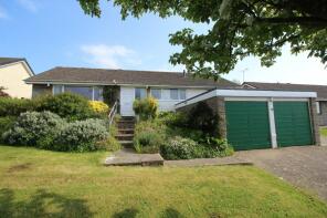 18, Clynder Grove, Clevedon BS21 7DF