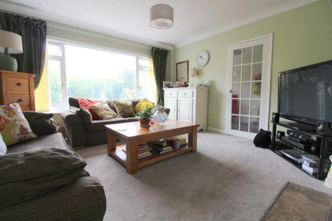 SITTING ROOM (Pho...