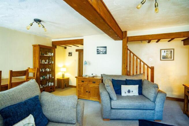 3 bed Terraced for sale Image 5