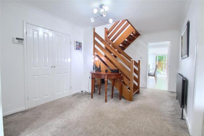 4 bed Detached for sale Image 5