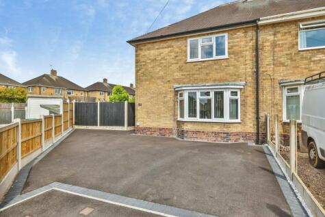 Avebury Close, Nottingham, Nottinghamshire, NG11