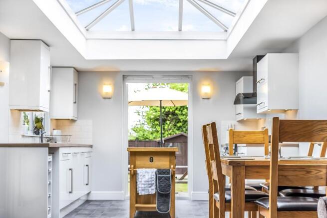 kitchen dining room