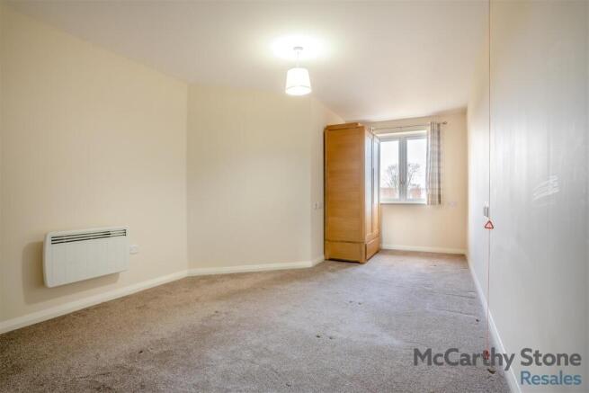 1 bed Apartment for sale Image 10