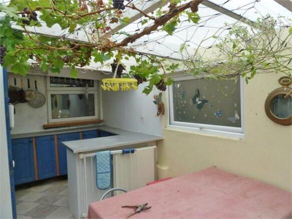 Kitchen / Utility