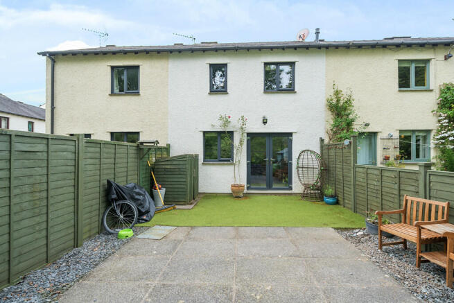 Rear Patio Garden