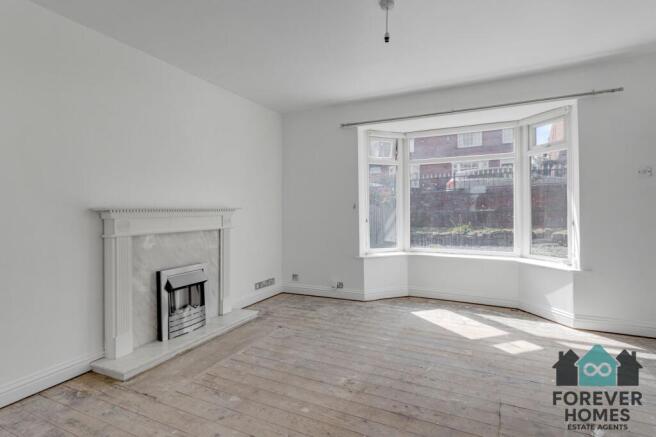 3 bed Semi-Detached for sale Image 5