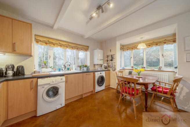 150 Buxton Road-31