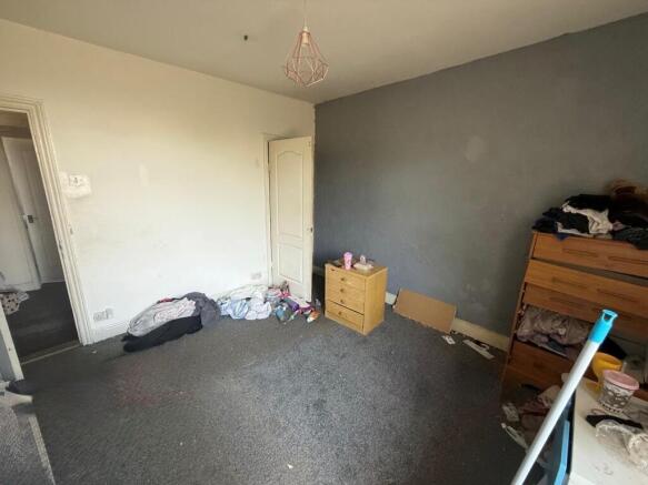 24 Railway View, Goldthorpe, Rotherham, South Yorkshire S63 9LN photo 4