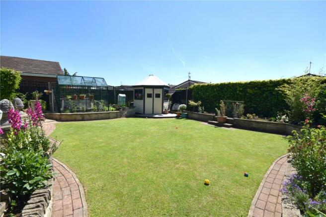 Garden & Summer Hous