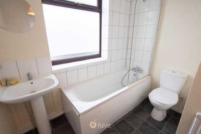 3 bed Semi-Detached for sale Image 12