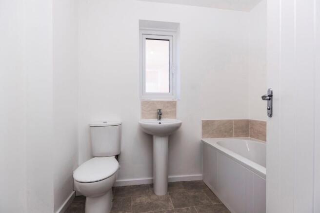 3 bed End of Terrace to rent Image 10