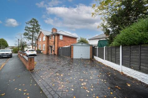 The Crescent, Wednesbury, WS10