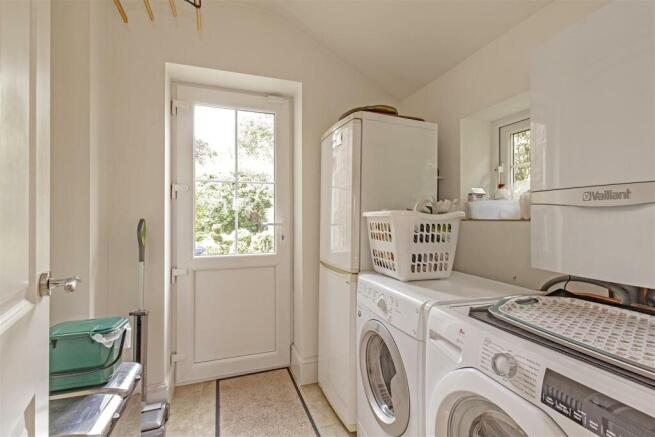 Utility Room-1.jpg