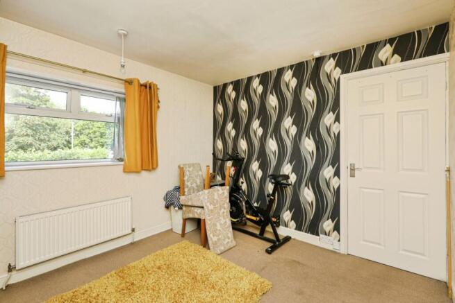 2 bed Semi-Detached for sale Image 11
