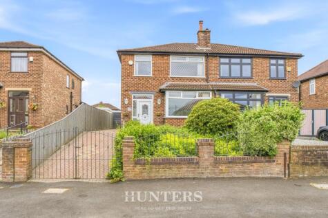 Parkfield Road North, Manchester, M40