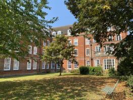 18, Alexandra House, Thomas Wyatt Close, Norwich NR2 2TP