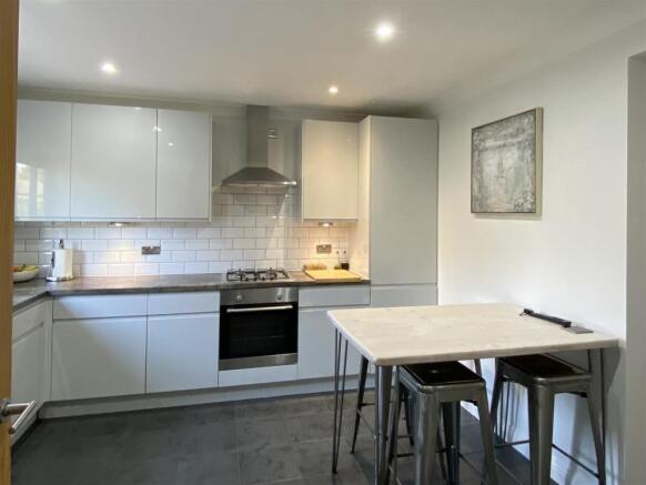 Kitchen/Breakfast Room