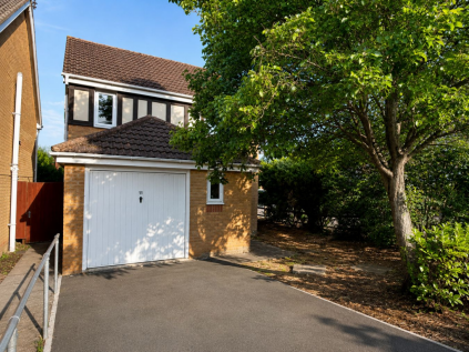 Harwood Drive, Kettering, NN16