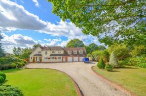 Quinneys, Maypole Road, Witham CM8 3NW