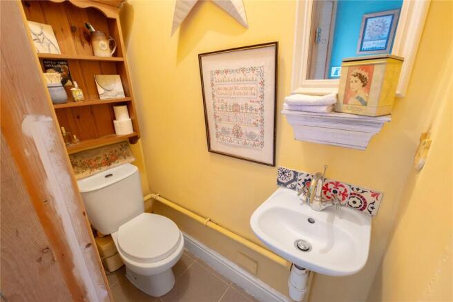 2 bed Terraced for sale Image 10