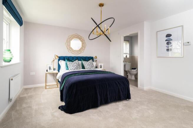 4 bed Detached for sale Image 7