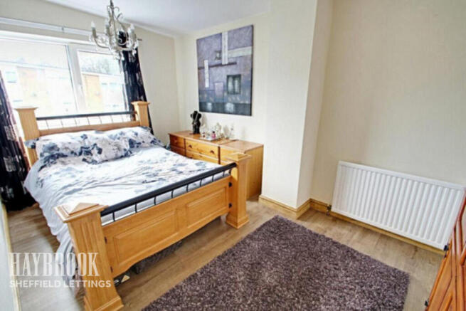 3 bed Terraced to rent Image 10