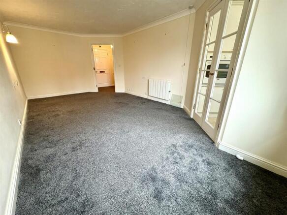 Queens Crescent, Southsea photo 4