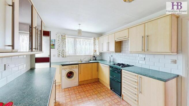 3 bed Detached Bungalow for sale Image 7