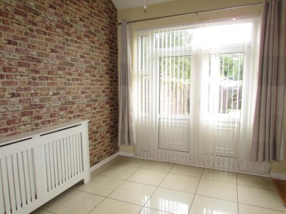 dining room to rear