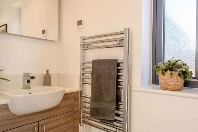 Ensuite