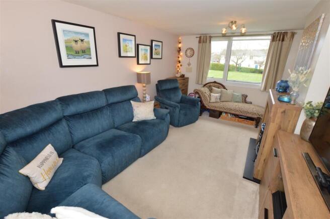 3 bed End of Terrace for sale Image 4