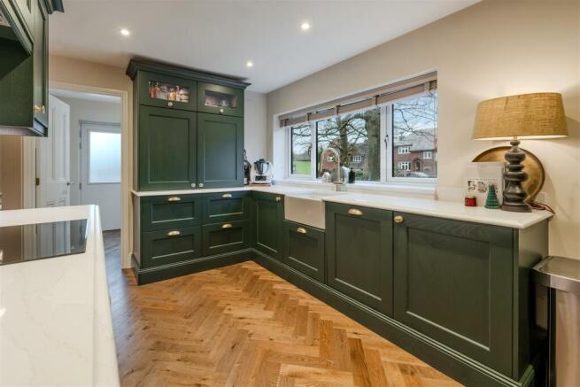 Kitchen-4.jpg